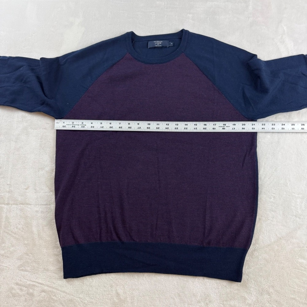 J.Crew Merino Wool Sweater Mens M Blue Purple Raglan Colorblock Crewneck - Picture 4 of 4